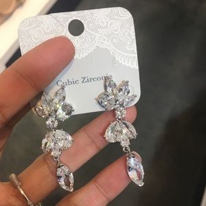 Charming Charlie chandelier earrings
